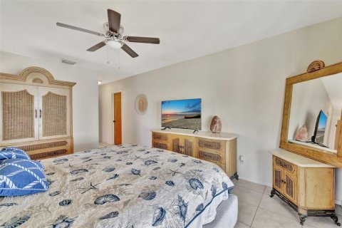 Casa en venta en Hutchinson Island South, Florida, 3 dormitorios, 216.28 m2 № 1802204 - foto 22