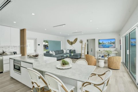 Casa en venta en Riviera Beach, Florida, 3 dormitorios, 127.65 m2 № 1844130 - foto 5