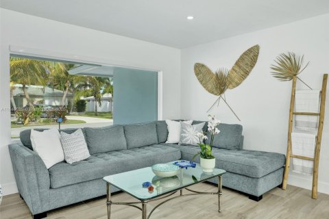 Casa en venta en Riviera Beach, Florida, 3 dormitorios, 127.65 m2 № 1844130 - foto 13