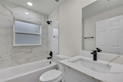 House in Citrus Springs, Florida 3 bedrooms, 138.7 sq.m. № 2203778 - photo 17