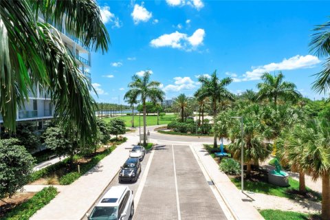 Copropriété à vendre à Sunrise, Floride: 2 chambres, 131.92 m2 № 2191480 - photo 23