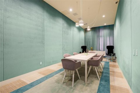 Copropriété à vendre à Sunrise, Floride: 2 chambres, 131.92 m2 № 2191480 - photo 15