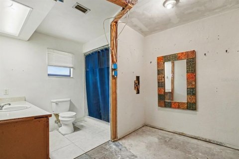 Casa en venta en Weeki Wachee, Florida, 3 dormitorios, 165.92 m2 № 2156071 - foto 14