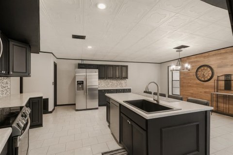 Casa en venta en Weeki Wachee, Florida, 3 dormitorios, 165.92 m2 № 2156071 - foto 8
