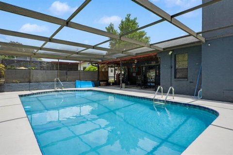 Casa en venta en Weeki Wachee, Florida, 3 dormitorios, 165.92 m2 № 2156071 - foto 2