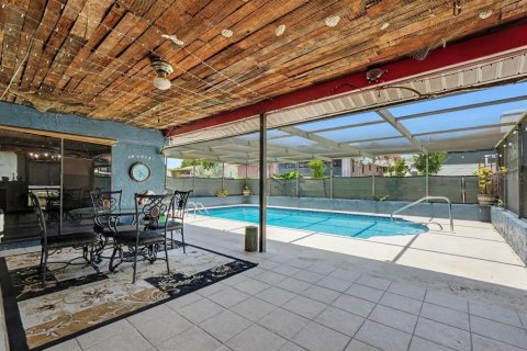 Casa en venta en Weeki Wachee, Florida, 3 dormitorios, 165.92 m2 № 2156071 - foto 20