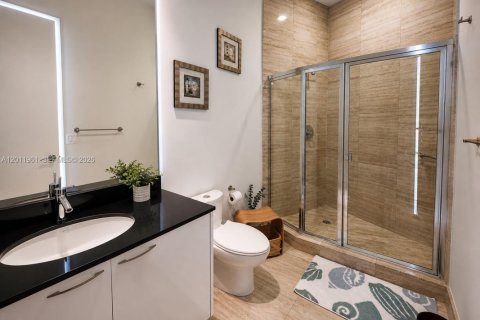Condo in Sunny Isles Beach, Florida, 2 bedrooms  № 2074956 - photo 9