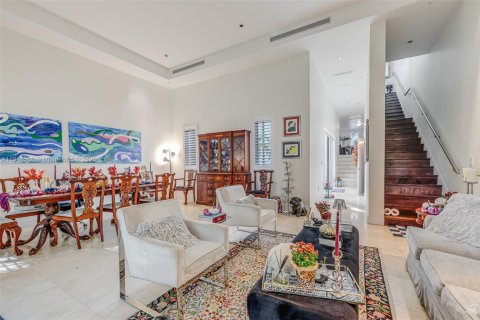 Condo in Coral Gables, Florida, 3 bedrooms  № 1976988 - photo 6