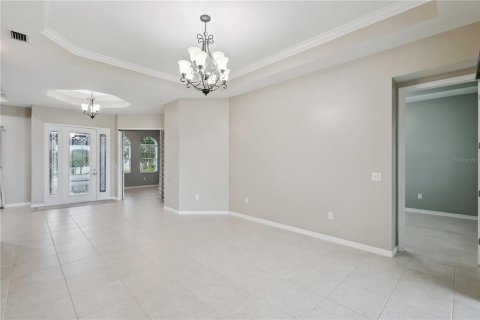 House in Mount Dora, Florida 3 bedrooms, 207.26 sq.m. № 2393712 - photo 7