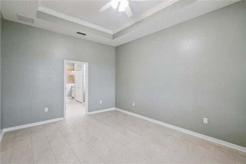 House in Mount Dora, Florida 3 bedrooms, 207.26 sq.m. № 2393712 - photo 20