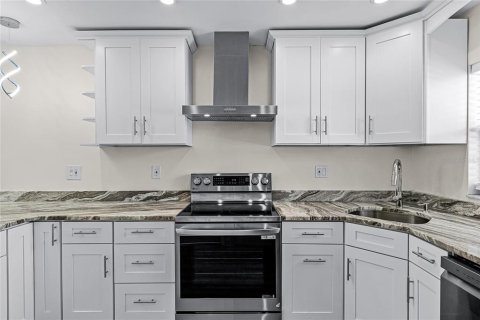 Casa en venta en Kissimmee, Florida, 3 dormitorios, 123.47 m2 № 1344132 - foto 8