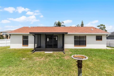House in Kissimmee, Florida 3 bedrooms, 123.47 sq.m. № 1344132 - photo 29
