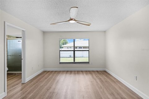 House in Kissimmee, Florida 3 bedrooms, 123.47 sq.m. № 1344132 - photo 17