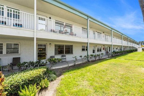 Copropriété à vendre à Saint Petersburg, Floride: 1 chambre, 69.21 m2 № 1717325 - photo 27