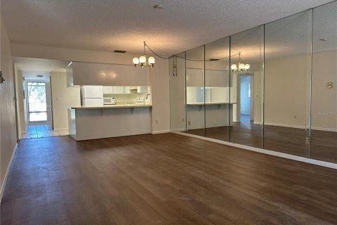 Copropriété à louer à Palm Harbor, Floride: 2 chambres, 107.3 m2 № 1918639 - photo 3