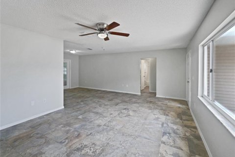 Villa ou maison à vendre à Summerfield, Floride: 3 chambres, 134.71 m2 № 1915036 - photo 18