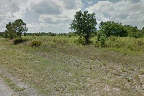 Terreno en venta en North Port, Florida № 2228772 - foto 3