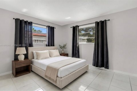 Casa en venta en Hollywood, Florida, 4 dormitorios, 152.55 m2 № 2040626 - foto 20