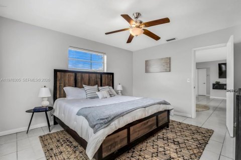 Casa en venta en Hollywood, Florida, 4 dormitorios, 152.55 m2 № 2040626 - foto 15