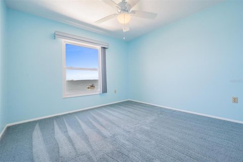 Townhouse in Dunedin, Florida 3 bedrooms, 144.74 sq.m. № 1657228 - photo 17
