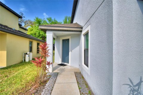 House in Lakeland, Florida 5 bedrooms, 217.02 sq.m. № 1659552 - photo 4
