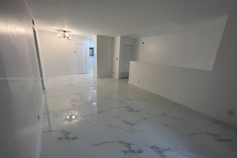 Copropriété à louer à Pompano Beach, Floride: 2 chambres, 81.75 m2 № 1927797 - photo 24