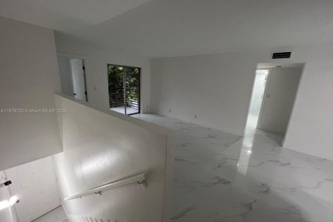 Copropriété à louer à Pompano Beach, Floride: 2 chambres, 81.75 m2 № 1927797 - photo 20