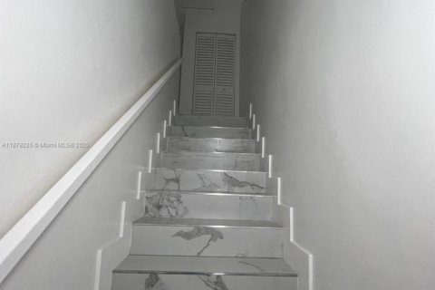 Copropriété à louer à Pompano Beach, Floride: 2 chambres, 81.75 m2 № 1927797 - photo 23