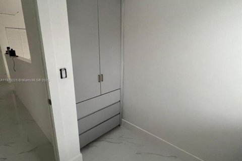 Copropriété à louer à Pompano Beach, Floride: 2 chambres, 81.75 m2 № 1927797 - photo 16