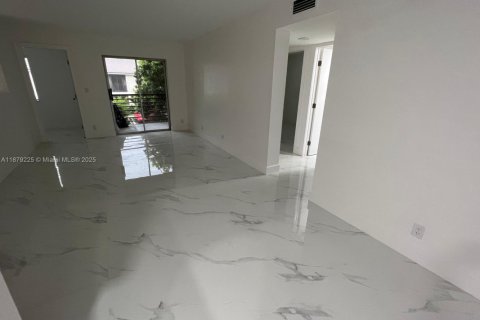 Copropriété à louer à Pompano Beach, Floride: 2 chambres, 81.75 m2 № 1927797 - photo 8