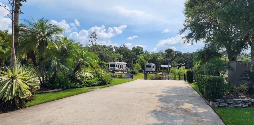 Land in Lake Wales, Florida № 1852761