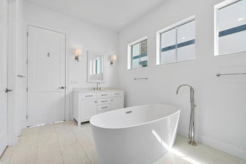 Casa en venta en Palm Beach Gardens, Florida, 5 dormitorios, 333.98 m2 № 2383282 - foto 18