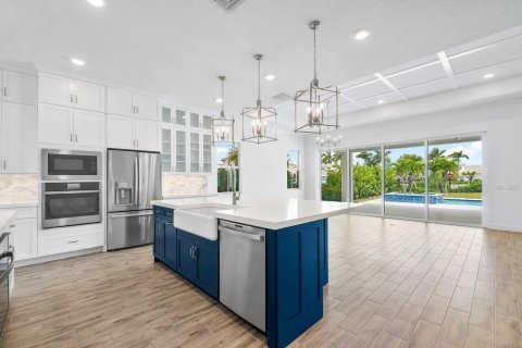 Casa en venta en Palm Beach Gardens, Florida, 5 dormitorios, 333.98 m2 № 2383282 - foto 7