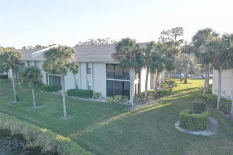 Copropriété à vendre à Sarasota, Floride: 2 chambres, 99.59 m2 № 1516802 - photo 24