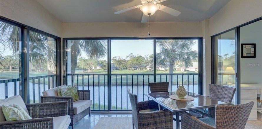 Condo à Sarasota, Floride, 2 chambres  № 1516802