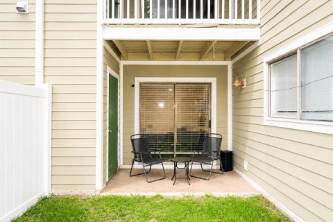 Condo in Largo, Florida, 1 bedroom  № 2259128 - photo 19