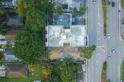 Commercial property in Miami, Florida № 2060789 - photo 3