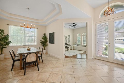 House in Wesley Chapel, Florida 4 bedrooms, 247.58 sq.m. № 1918532 - photo 5