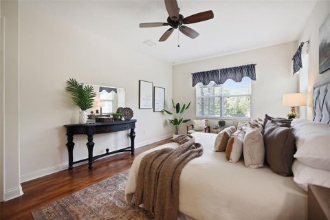 House in Wesley Chapel, Florida 4 bedrooms, 247.58 sq.m. № 1918532 - photo 24