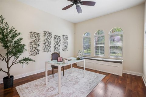 House in Wesley Chapel, Florida 4 bedrooms, 247.58 sq.m. № 1918532 - photo 6