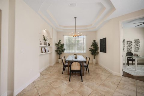 House in Wesley Chapel, Florida 4 bedrooms, 247.58 sq.m. № 1918532 - photo 10