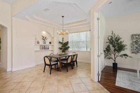 House in Wesley Chapel, Florida 4 bedrooms, 247.58 sq.m. № 1918532 - photo 9