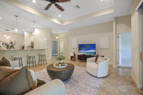 House in Wesley Chapel, Florida 4 bedrooms, 247.58 sq.m. № 1918532 - photo 19