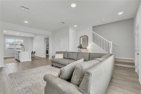 Townhouse in Winter Garden, Florida 3 bedrooms, 156.82 sq.m. № 1742869 - photo 6