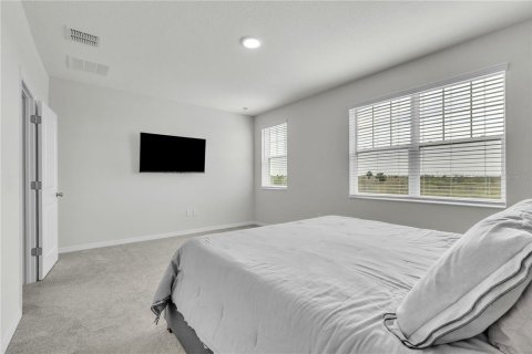 Townhouse in Winter Garden, Florida 3 bedrooms, 156.82 sq.m. № 1742869 - photo 15