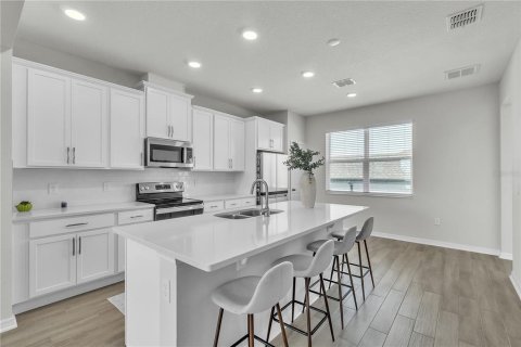 Townhouse in Winter Garden, Florida 3 bedrooms, 156.82 sq.m. № 1742869 - photo 8