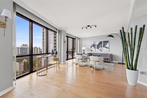 Condominio en alquiler en Orlando, Florida, 3 dormitorios, 179.49 m2 № 2351853 - foto 13