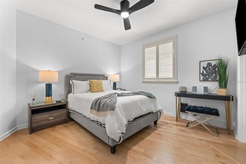 Condominio en alquiler en Orlando, Florida, 3 dormitorios, 179.49 m2 № 2351853 - foto 18