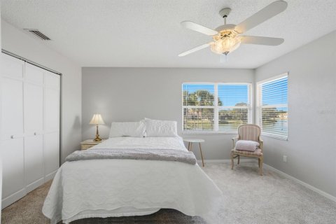 House in Palm Coast, Florida 3 bedrooms, 262.91 sq.m. № 2139968 - photo 27