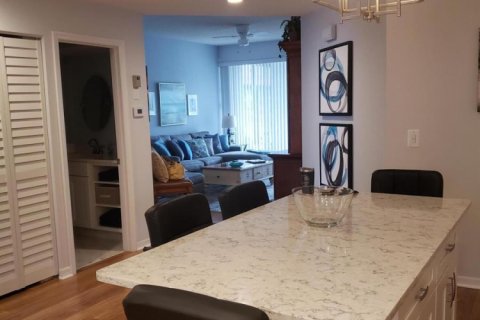 Copropriété à vendre à Stuart, Floride: 2 chambres, 105.44 m2 № 2413058 - photo 10